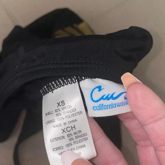 California Waves Black Rose and Shine One Piece Swimsuit Size XS - Picture 7 of 7